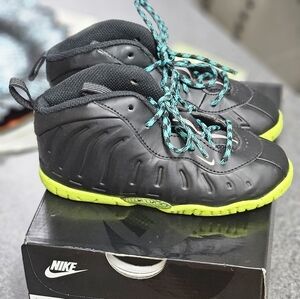 Nike Little Posite One